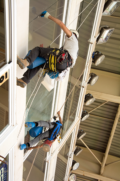 MAC10 limpia-crtistales8